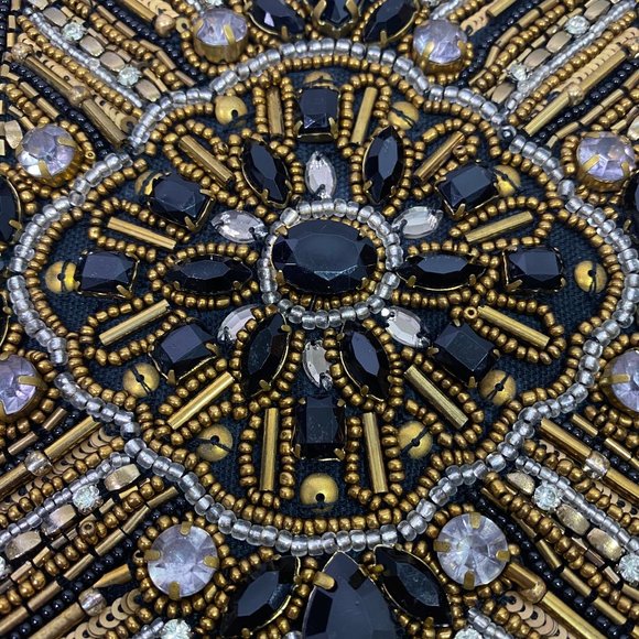 Chicos Beaded Clutch Wristlet Purse Pouch Zip Top NWT - Picture 3 of 14